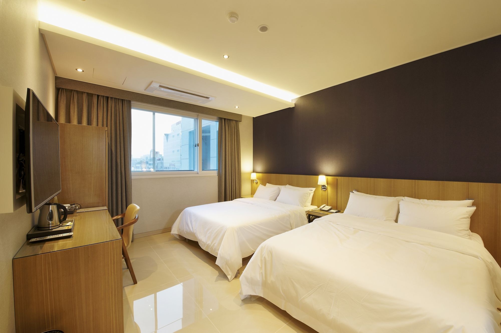 Gwangju Metropolitan City Hotel B מראה חיצוני תמונה