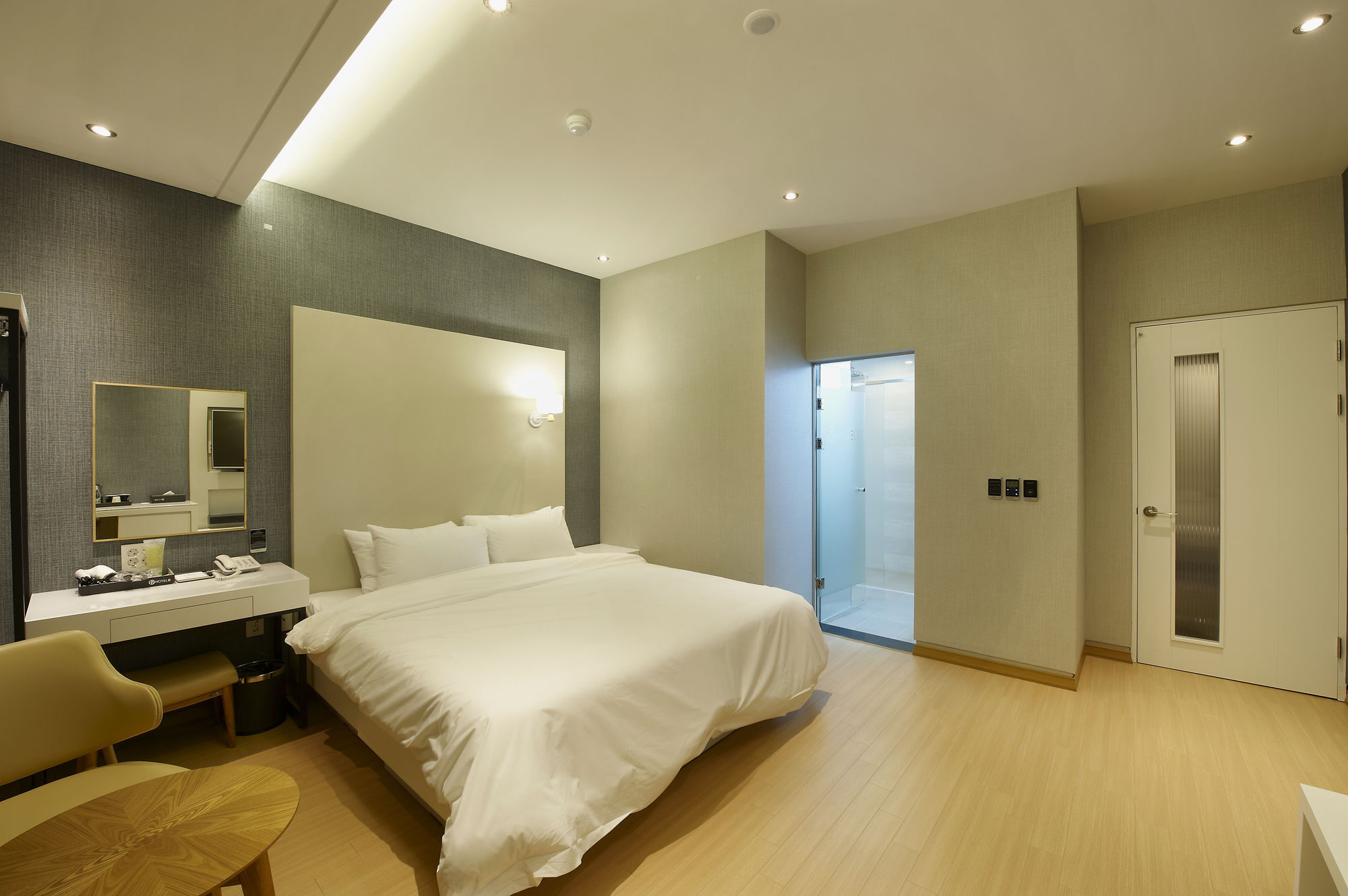 Gwangju Metropolitan City Hotel B מראה חיצוני תמונה