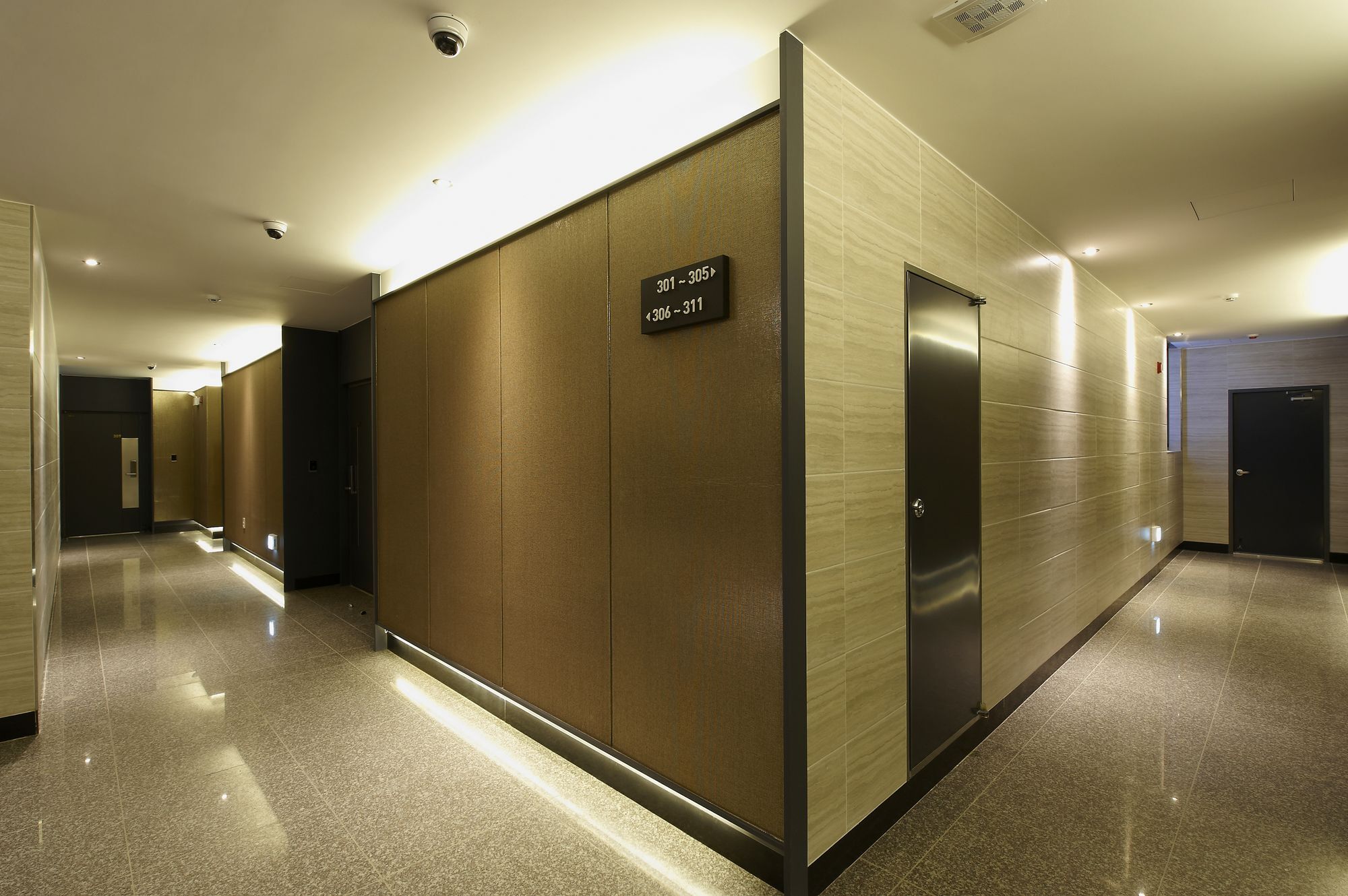 Gwangju Metropolitan City Hotel B מראה חיצוני תמונה